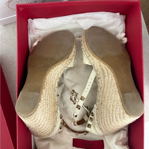 Valentino Garavani
Cream Rockstud Double Espadrille Wedge Sandals - Picture 2 of 6